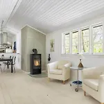 6717-ronne-holmegardsvej-28 度假居 *
