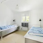 6717-ronne-holmegardsvej-28 伦讷